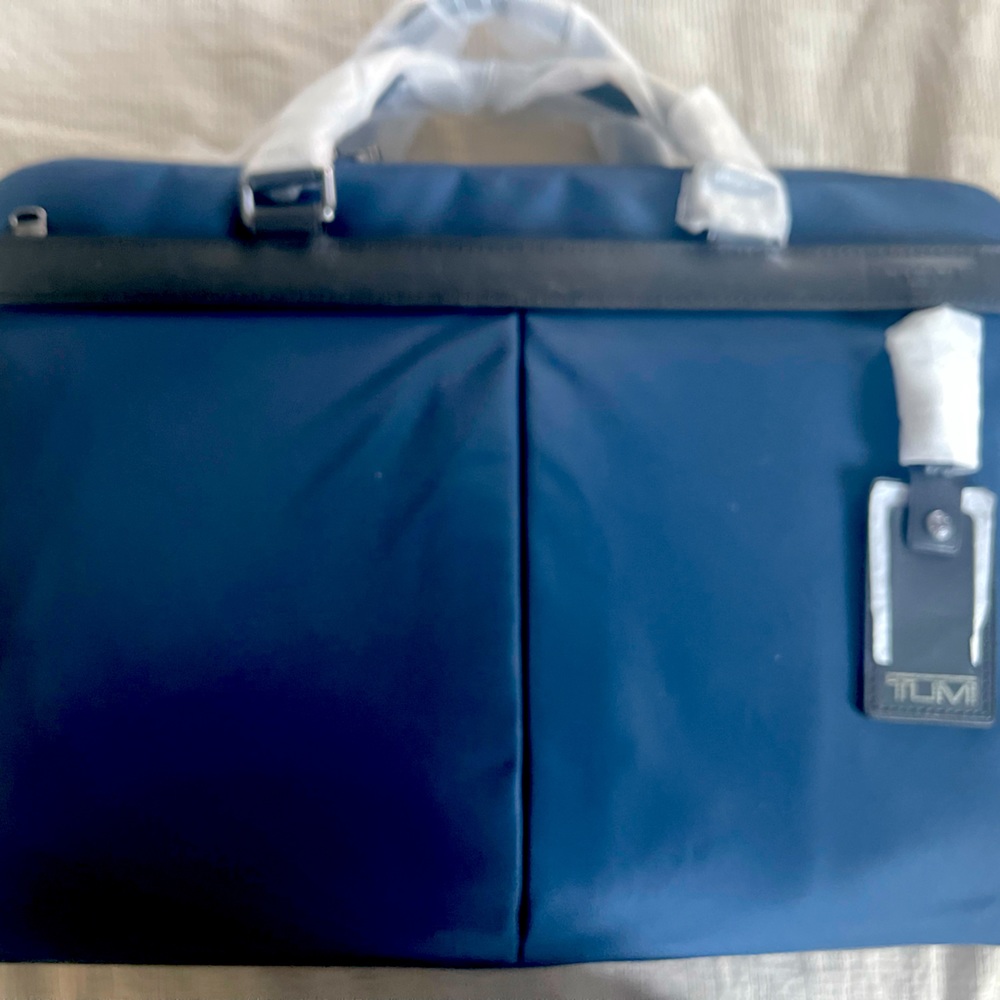 NWT Tumi Berwick Double Zip Briefcase